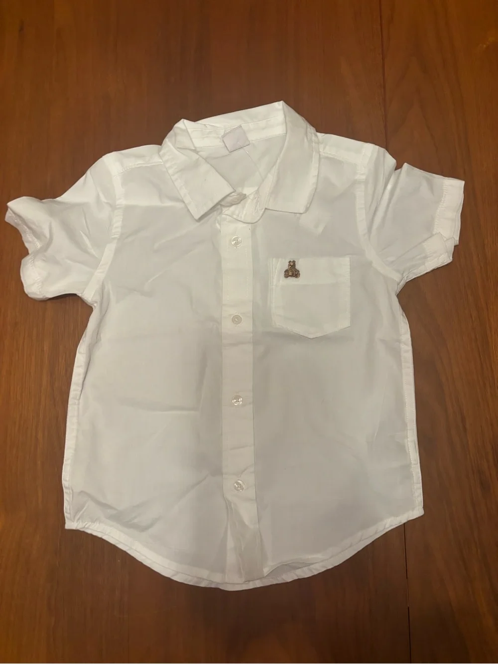 GAP White Short-Sleeve Button Down Shirt